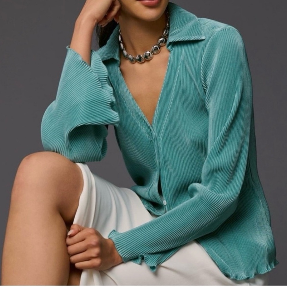Chic Teal Blouse for Women